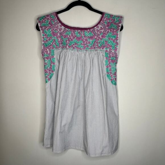 Mi Golondrina Purple & Teal Floral Embroidered Cap Sleeve Blouse Size Small - Picture 3 of 6